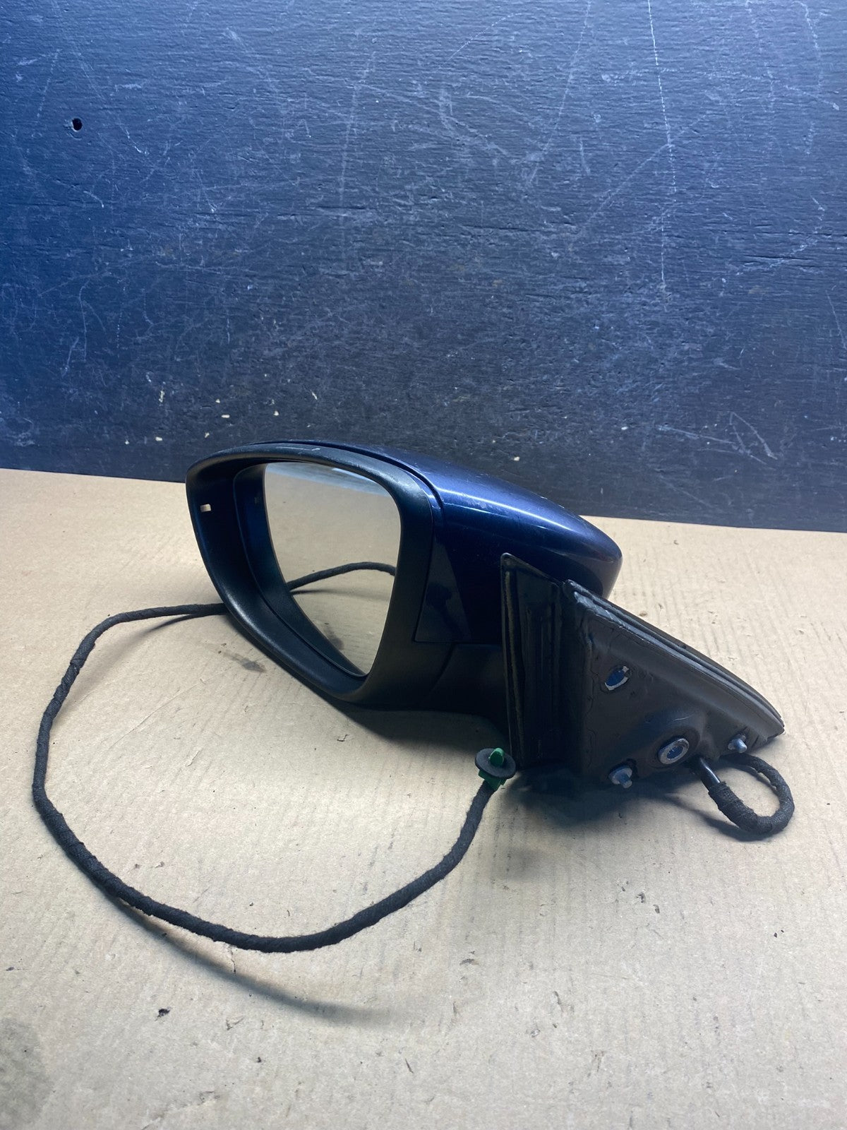 2011-2016 Volkswagen Jetta Sedan Left Driver View Door Mirror AH3451 DG11