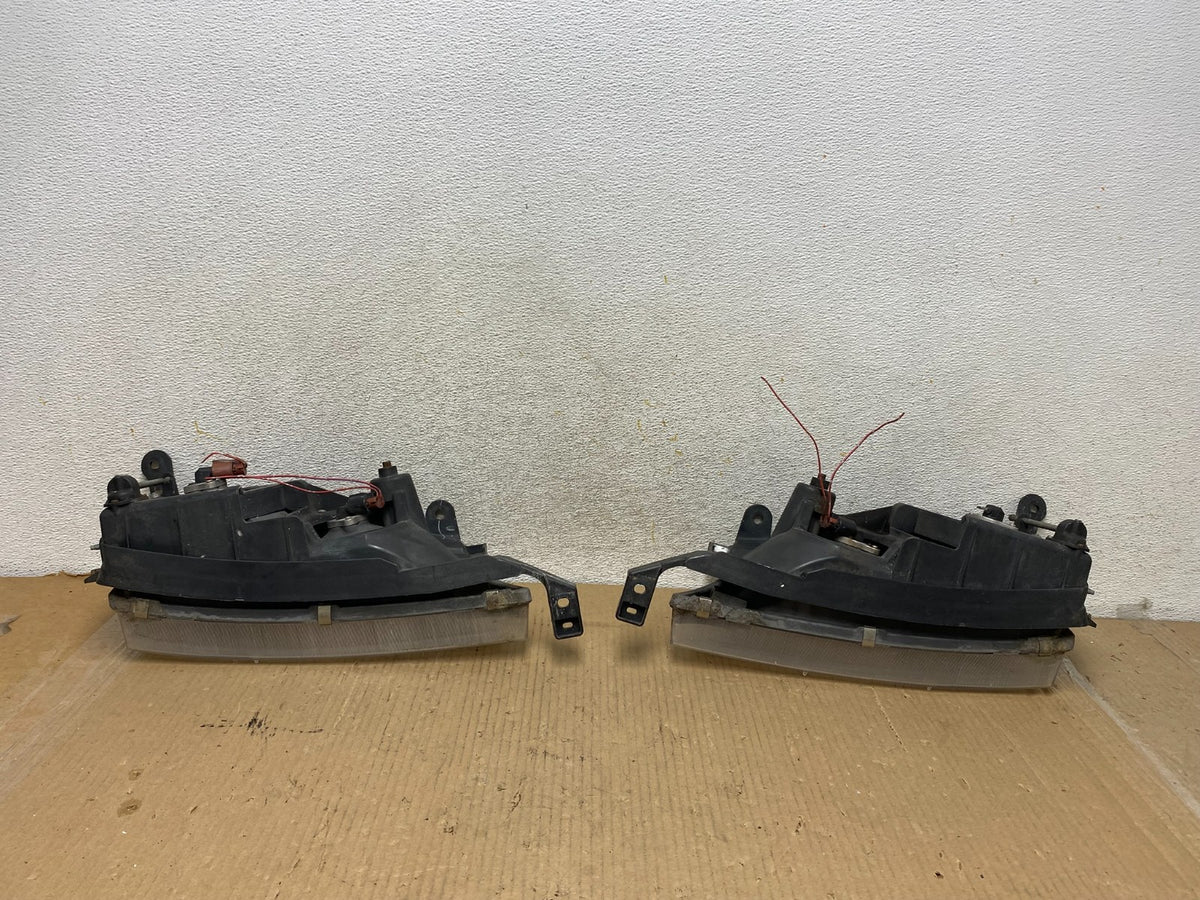 1995-1997 Toyota Avalon Left+Right Side Headlights AH3081 DW5