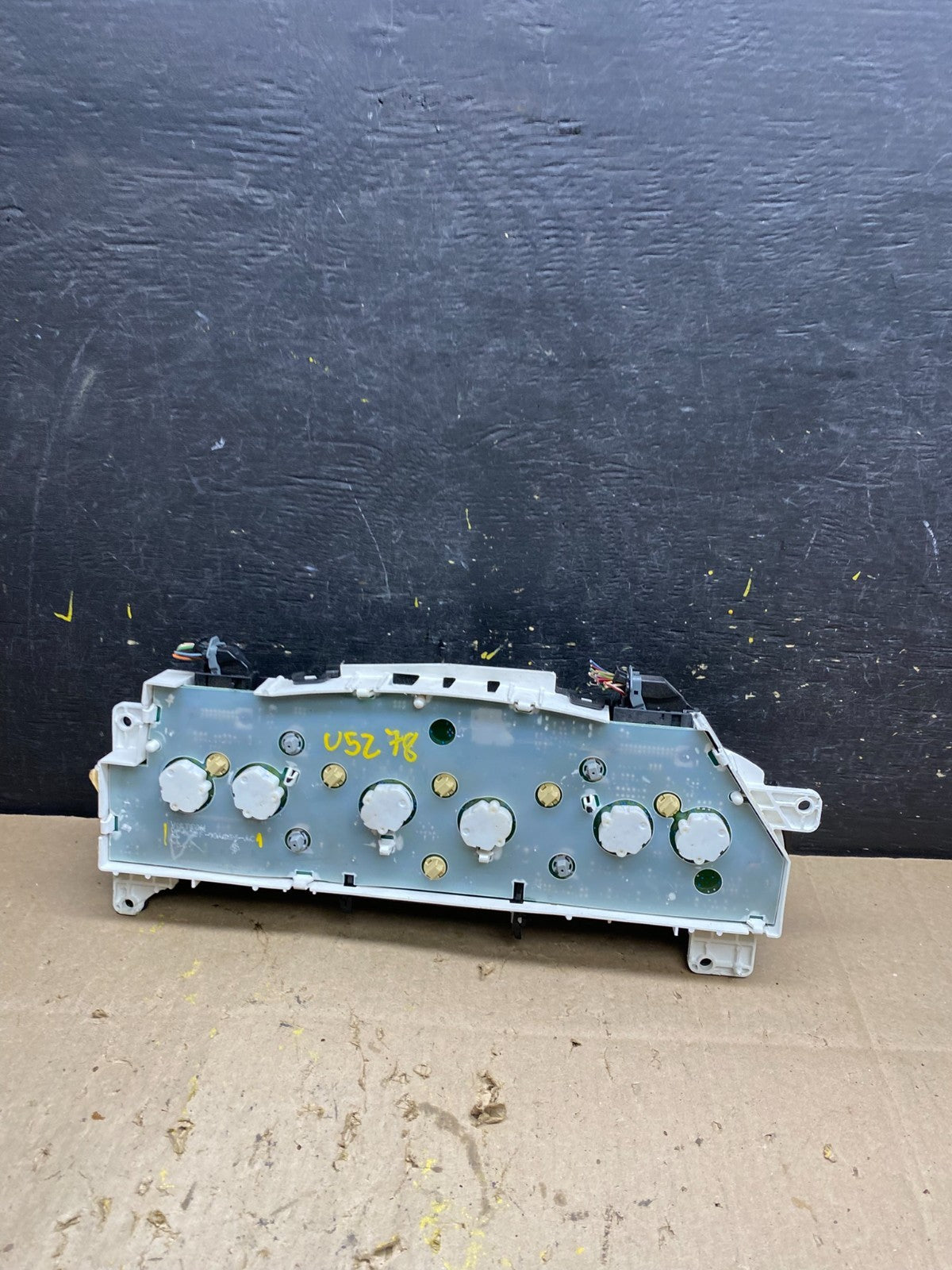 2004 to 2008 Ford E150 E250 Gauge Speedometer Cluster u5278 DG5