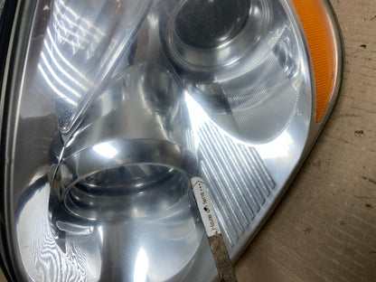 2007 - 2009 Kia Rondo Left Driver LH Side Halogen Headlight AJ2472 DW4