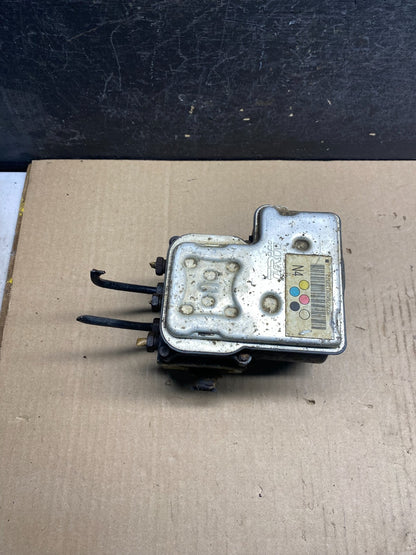 2004-07 Chevrolet Express ABS Pump Control 13567136 Module ag9691 DG5