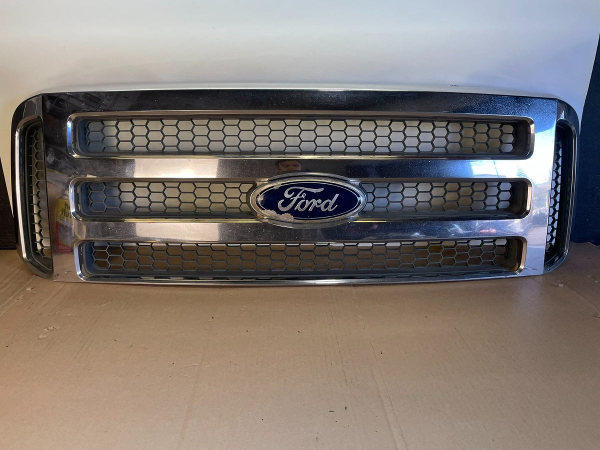 2005 to 2007 Ford Super Duty F250 Front Upper Grill Grille Aftermarket AJ0692 DG0
