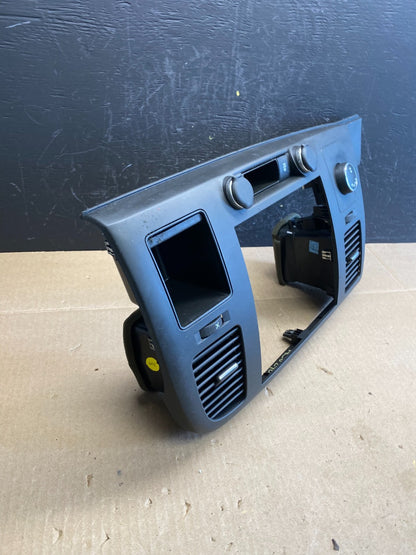 2007 to 2014 Silverado Sierra Center Console Radio Bezel Air Vents AC6240 DG1