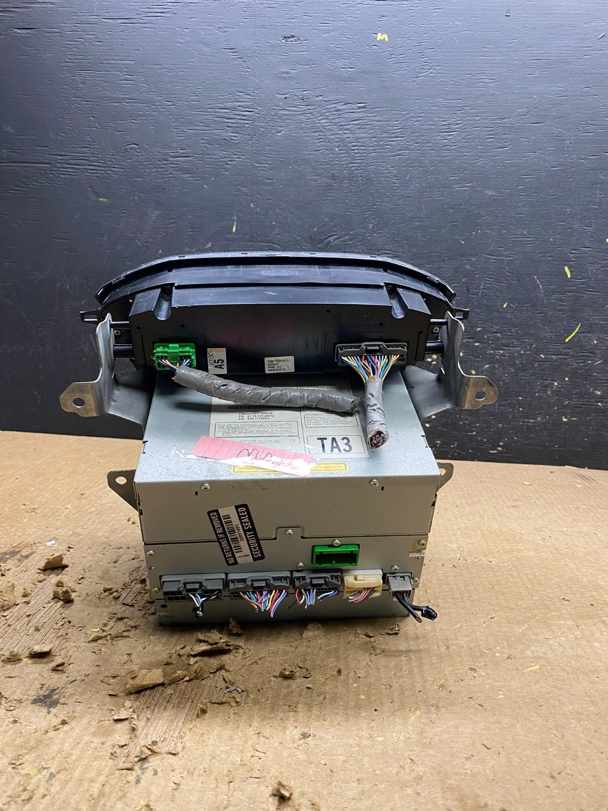 2007 to 2009 Acura Mdx Radio Stereo 6 CD Player Climate Control Pan OEM Z9773 DG3