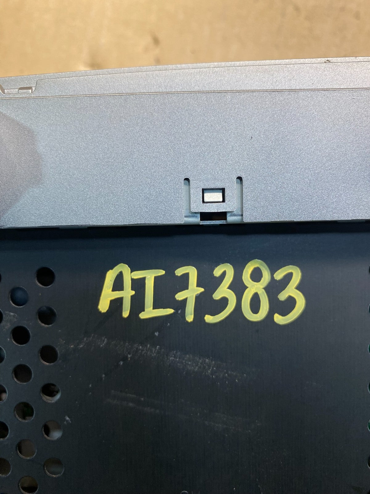 2009 to 2010 Toyota Corolla Matrix Radio AM/FM CD Player ai7383 DG7