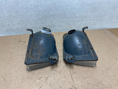 1986 to 1988 Mitsubishi Tredia Left+Right Set Side Headlights S4152 PS5