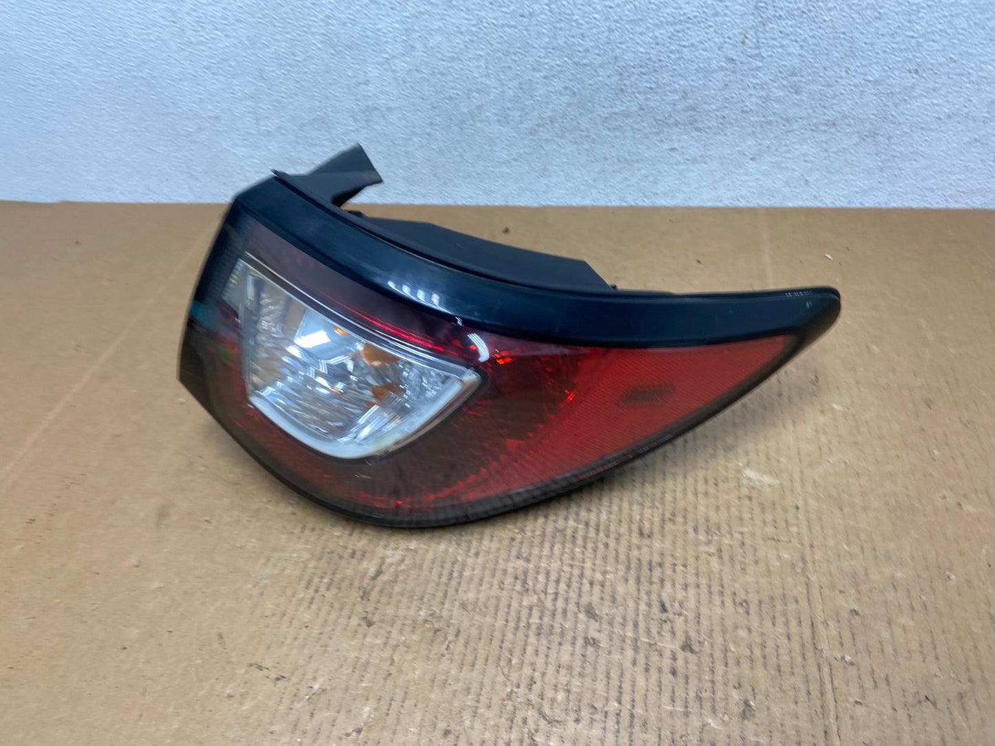 2013 to 2017 Chevrolet Traverse Right Passenger RH Side Tail Light AE1158 LK1