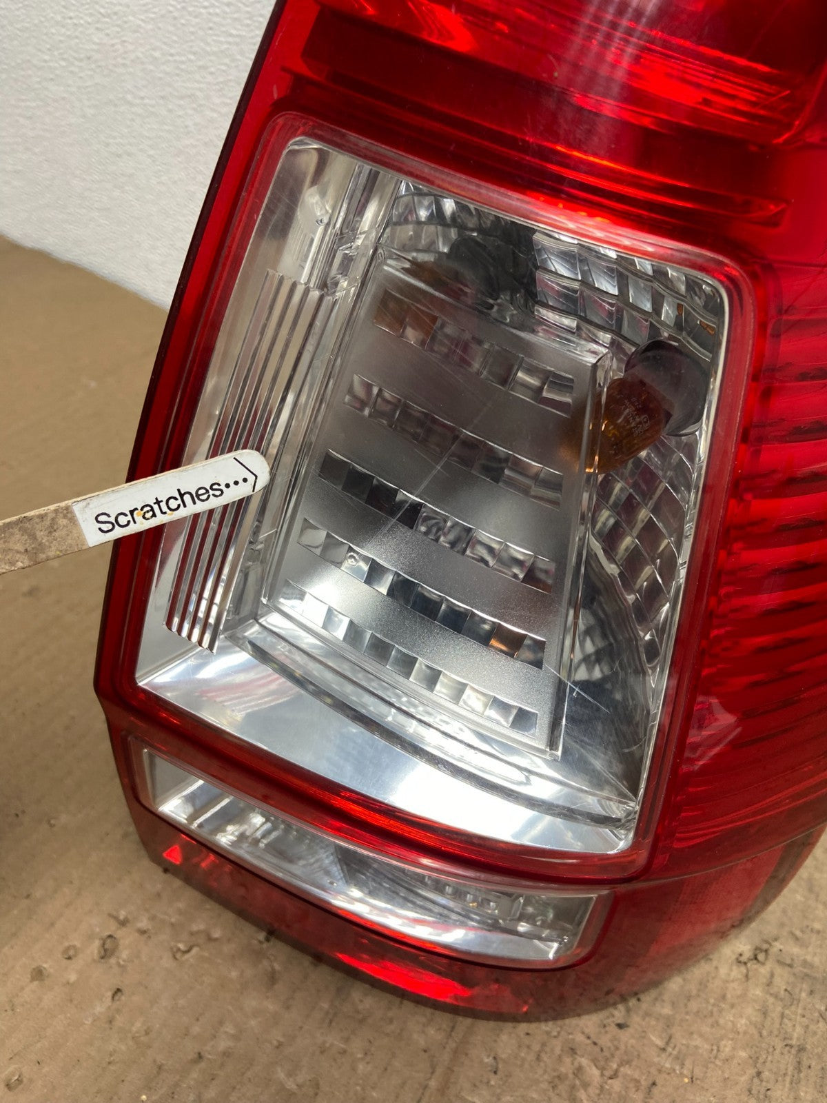 2007 - 2011 Honda Cr-v Crv Right Passenger Rh Side Tail Light Oem AB8534 DW3