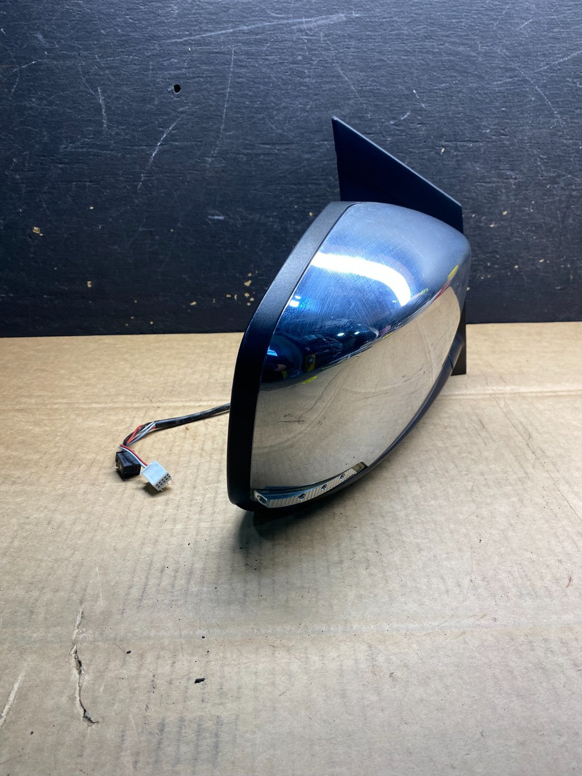 2011-2016 Chrysler Town Country Right Passenger Turn  Door Heat Mirror AB3938 MS1
