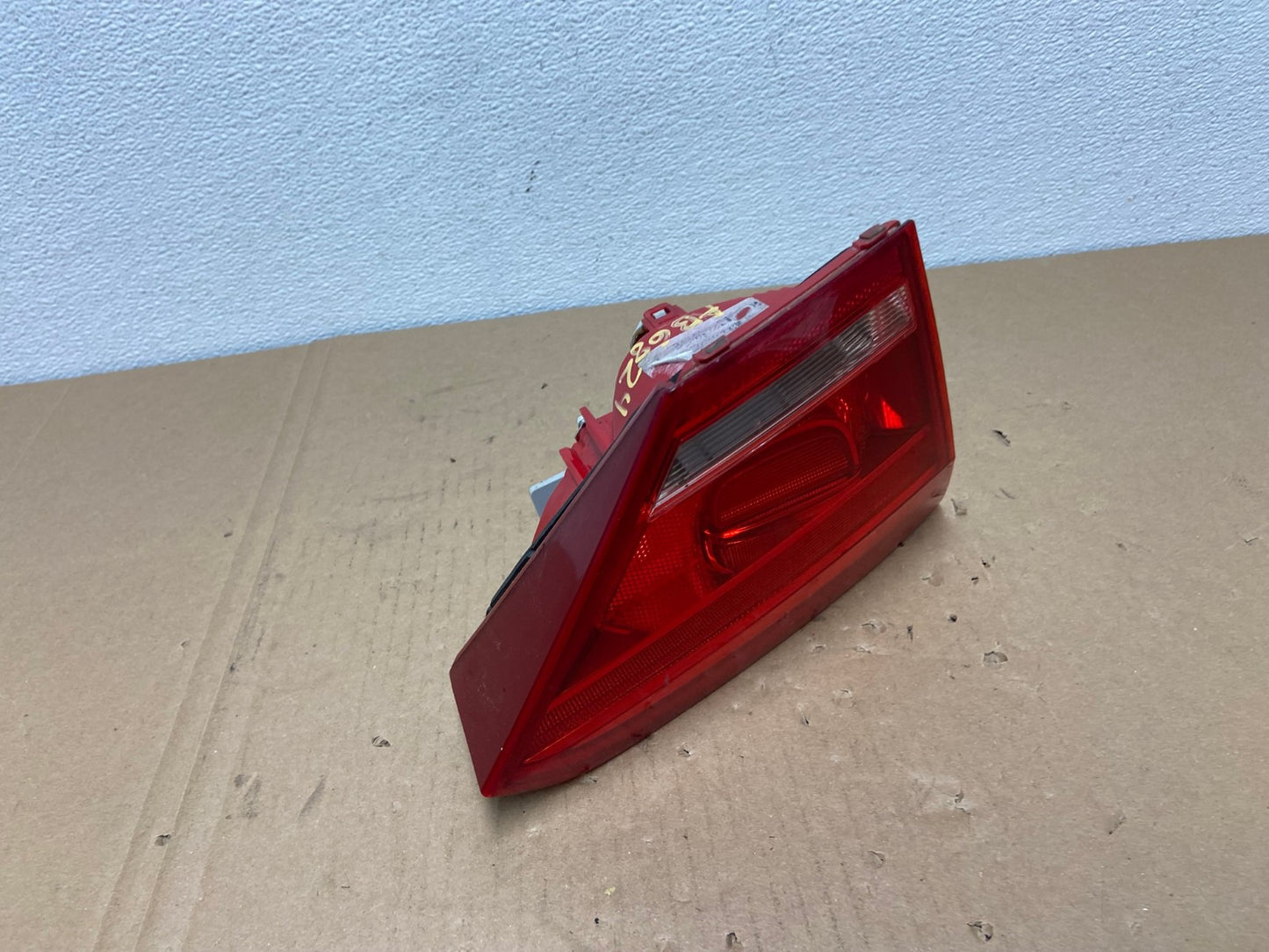 2012 to 2015 Volkswagen Passat Left Driver Lh Inner Tail light Oem AB6824 LK2