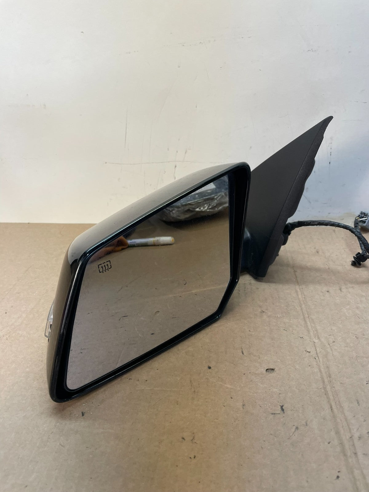 2009-2017 Chevrolet Traverse Left Driver Lh Side View Door Mirror AH6364 DG2