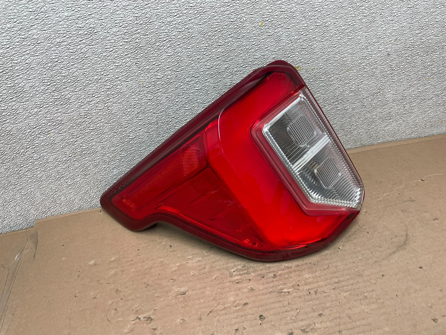 2020 2021 2022 2023 Ford Explorer Left Driver Lh Side Tail light OEM AB0055 LK0