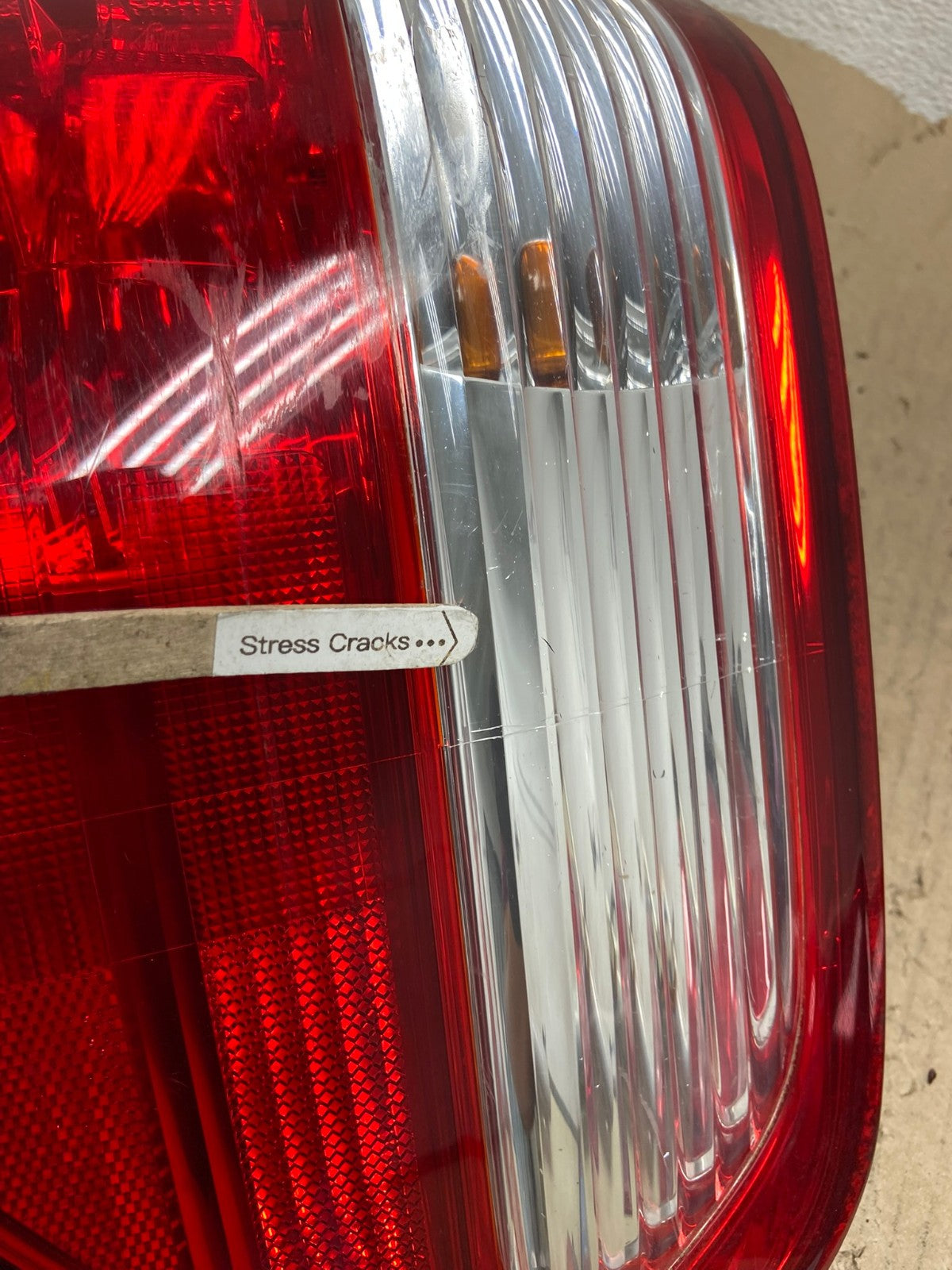 2005 2006 2007 Honda Odyssey Right Passenger RH Side Tail Light AG6999 LK4