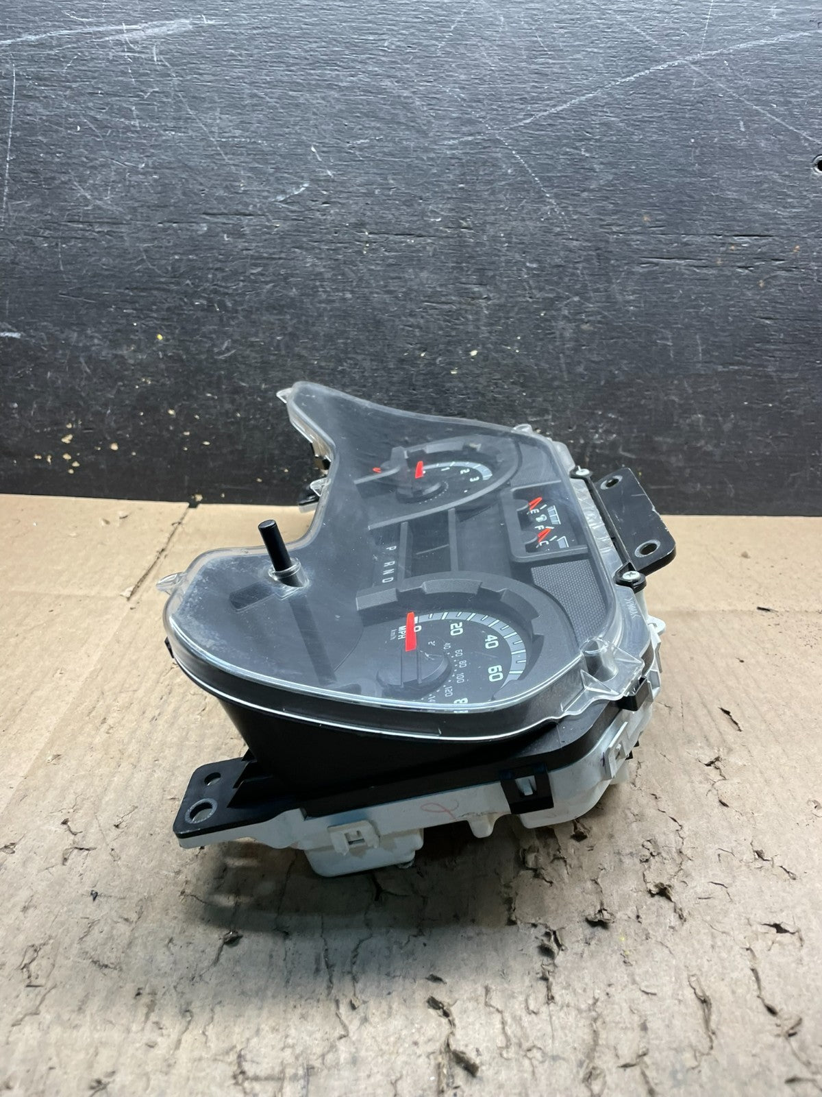 2011 to 2013 Ford E150 E250 E350 VAN Gauge Speedometer Cluster w1469 DG2