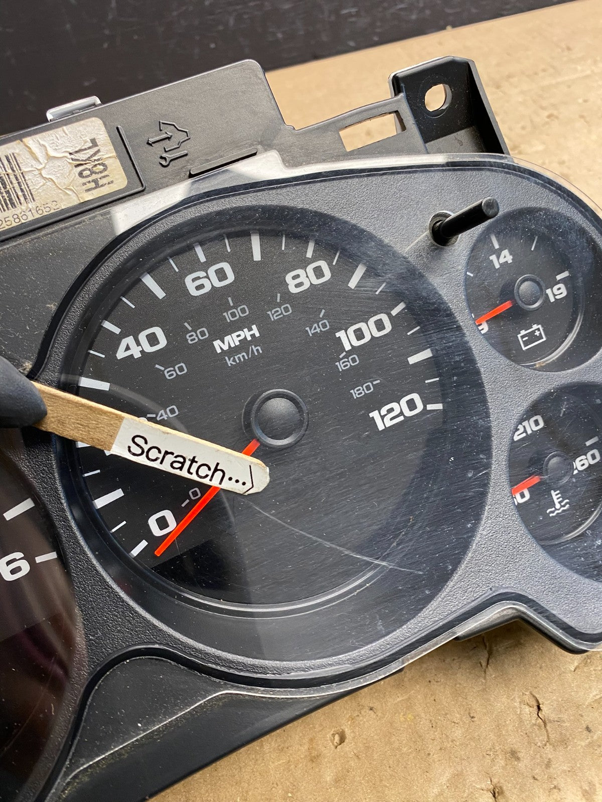 2007 to 2014 Chevrolet Silverado Sierra Cluster Gauge Speedometer ECM AC9061 DW3