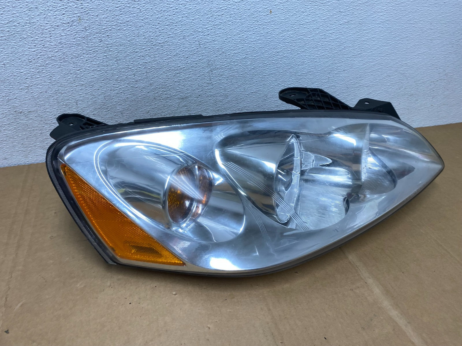 2005 to 2009 Pontiac G6 Headlight Right Passenger Rh Side Halogen DEPO AC8384 DW2