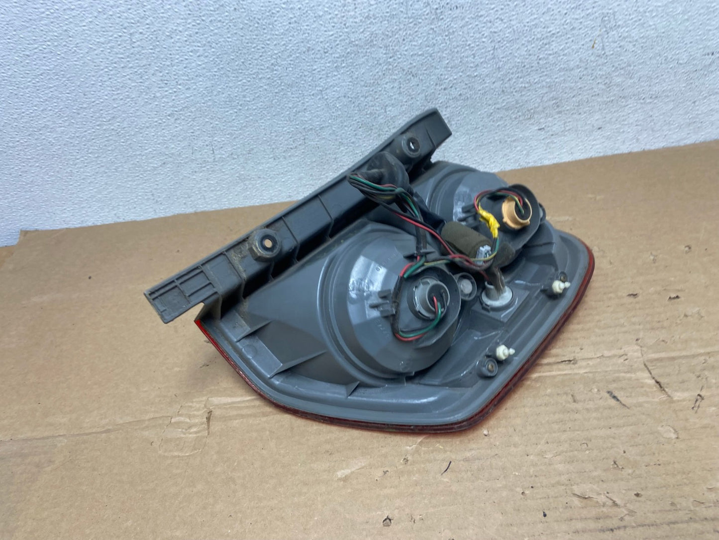 2003 2004 2005 Honda Pilot Left Driver LH Side Tail Light AD3936 LK4