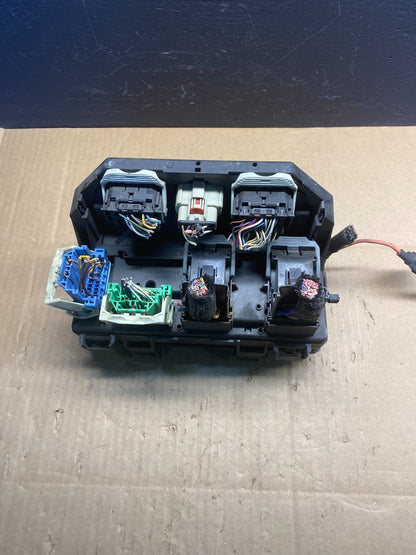 2011 2014 Dodge Durango Grand Cherokee  Fusebox Fuse Box Relay Module AB7502 DG0