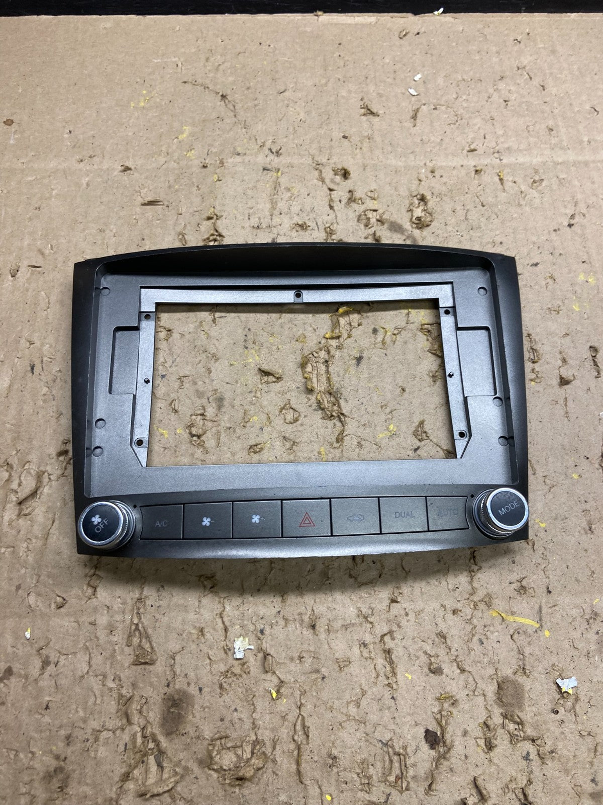 2005 to 2013 Lexus IS250 IS300 IS350 10.1 inch Car Radio Fascia Panel V5743 PS0