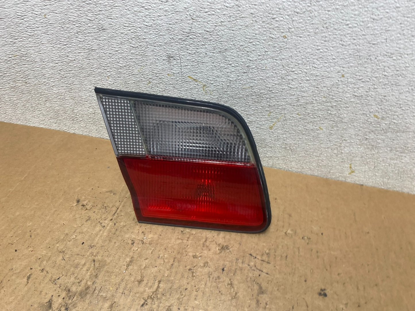 1995 1996 Nissan Maxima Left Driver LH Side Inner Tail Light Oem Q8023 DW1