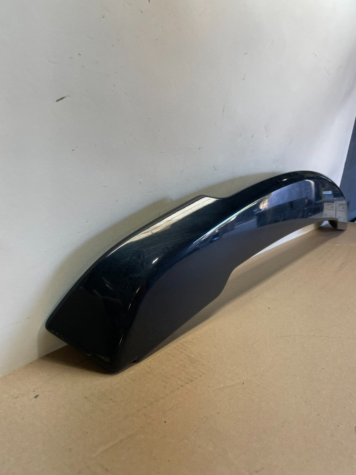 2008 to 2014 Land Rover LR2 Rear Trunk Tail Light Lift Gate Spoiler ai3863 DG2