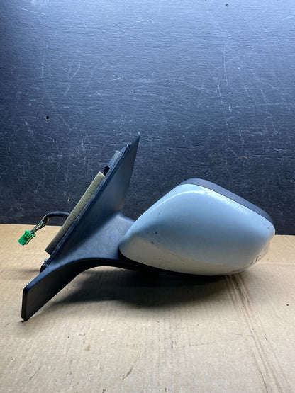 2007 - 2011 Volvo XC70 V70 Left Driver View Door Mirror AI9717 DG0