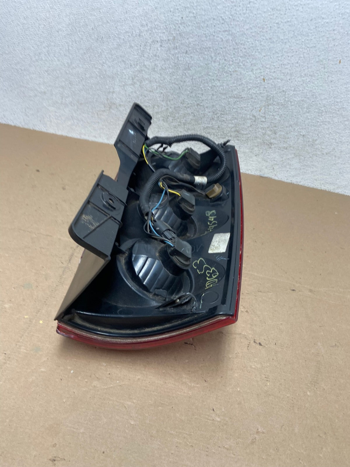 2007 to 2011 GMC Yukon Right Passenger RH Side Tail Light AF4548 LK8