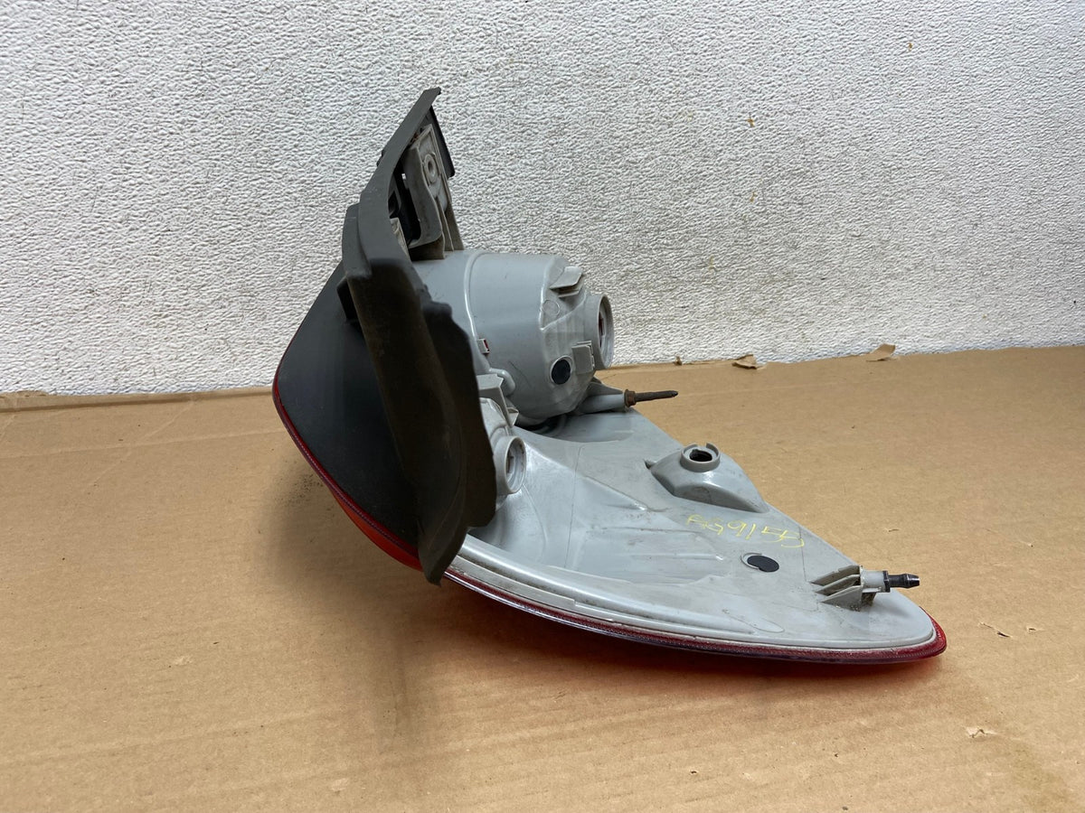 2010 to 2015 Chevrolet Equinox Right Passenger Rh Side Tail Light AG9155 LK6