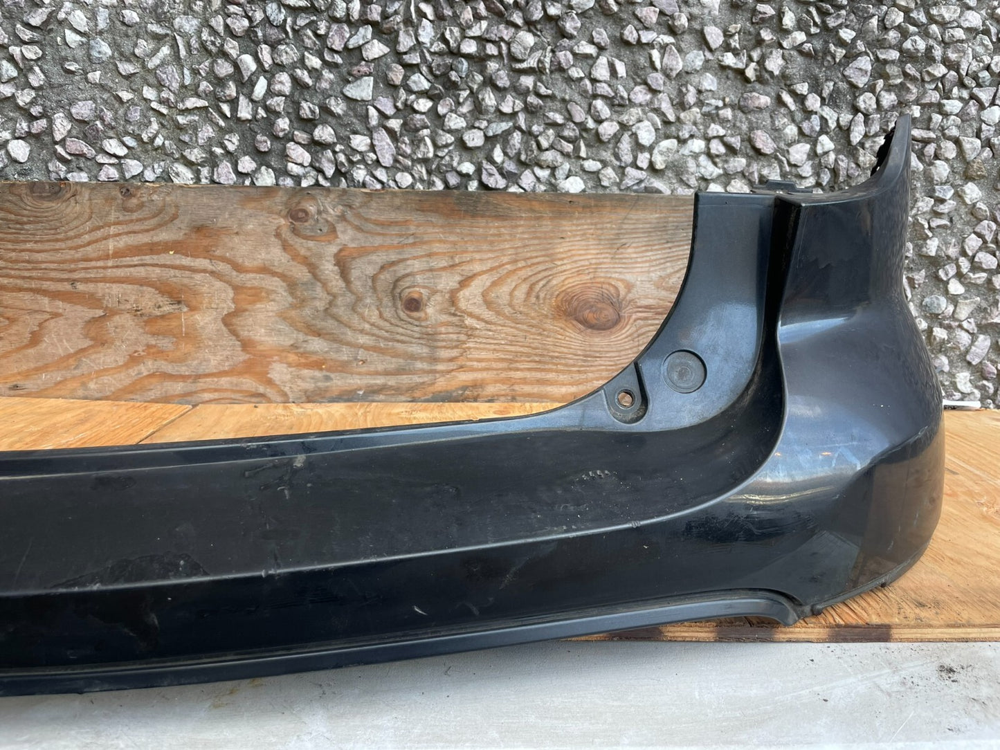 2011 to 2015 Ford Explorer Rear Upper Bumper Cover D79544