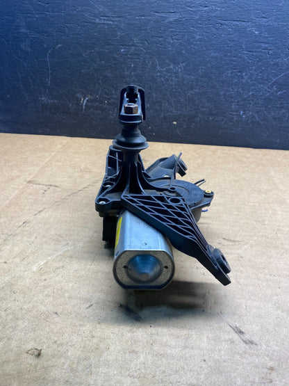 2007 to 2010 Ford Edge Licnoln MKX Rear Windshield Wiper Motor AD7526 DG4