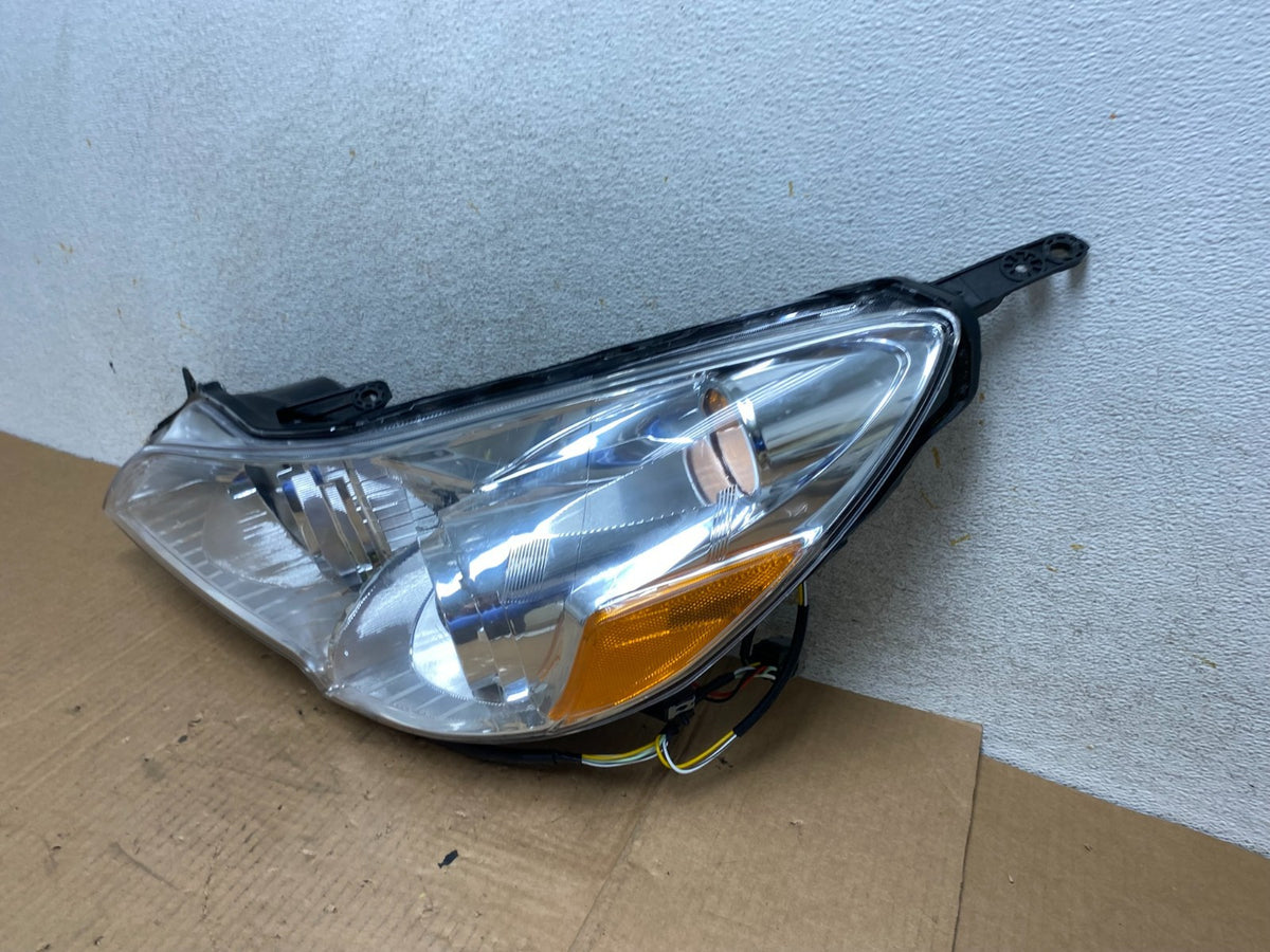 2010 2011 2012 Subaru Legacy Outback Left Driver Halogen Headlight AI4512 DW1