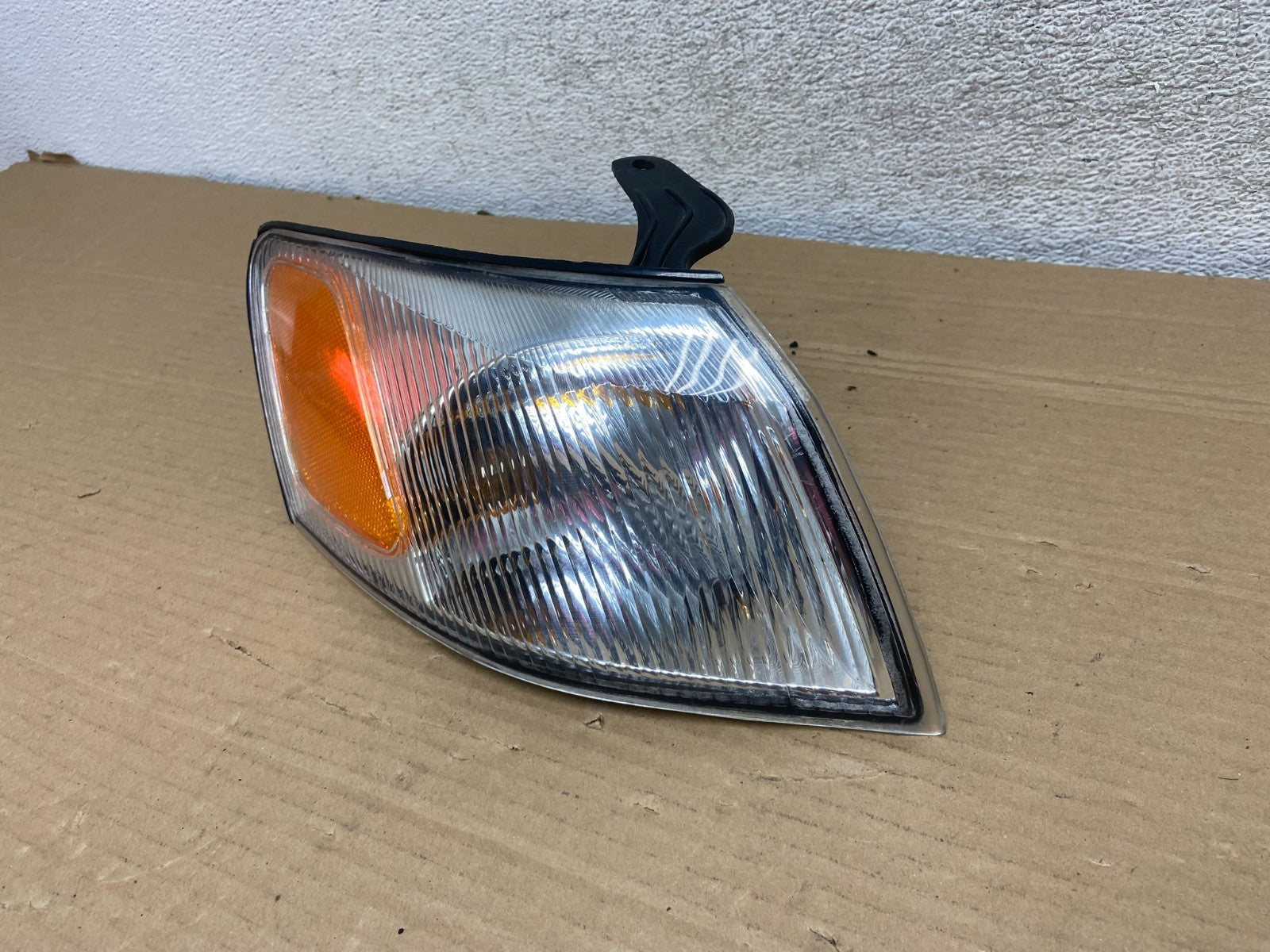 1997 1998 1999 Toyota Camry Right Passenger RH Turn Signal AG8876 DW2
