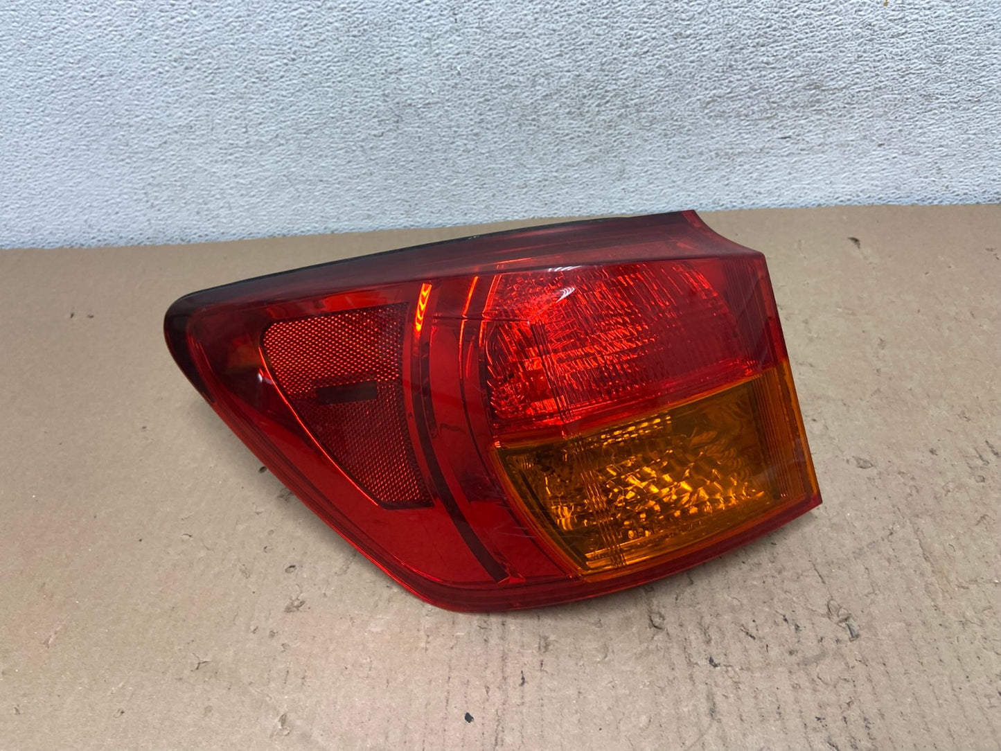 2009 - 2010 Lexus Is250 Is350 Left Driver LH Side Tail Light AF3309 LK0