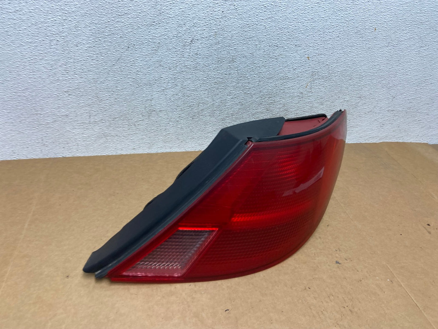 1997 1999 Acura CL Right Passenger RH Tail Light AE2930 LK2