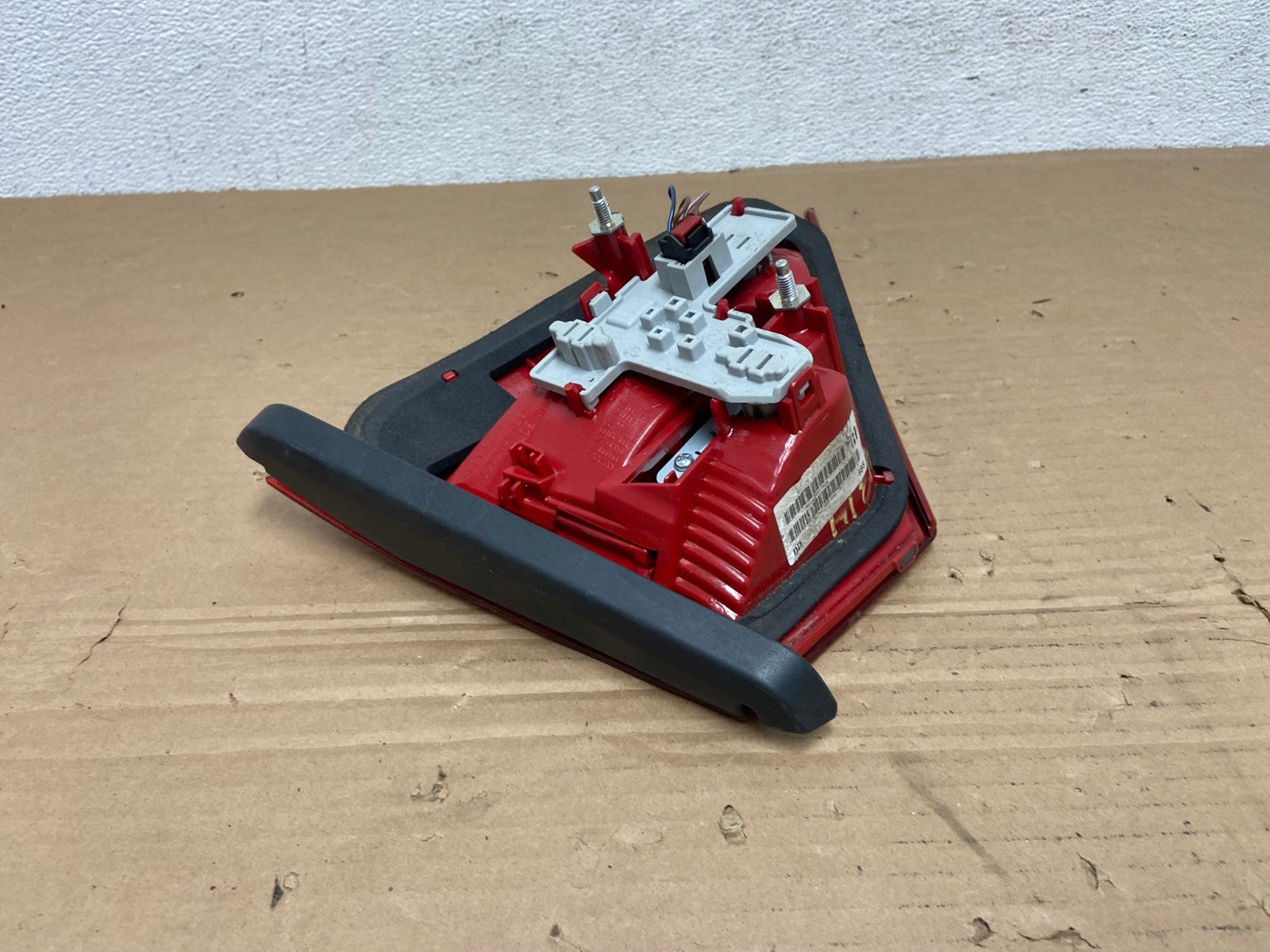 2012 to 2015 Volkswagen Passat Right Passenger Tail light inner AD4214 LK4