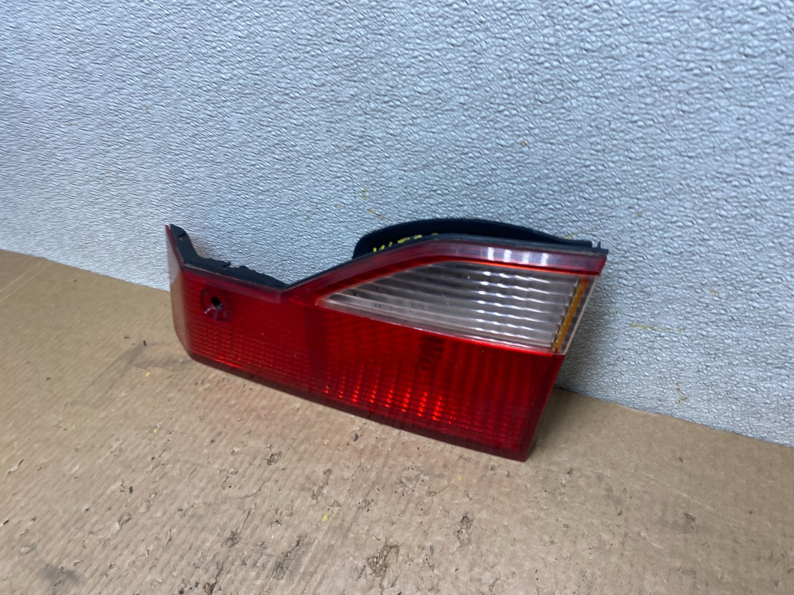 1998 to 2000 Honda Accord Right Passenger Side Inner Tail Light OEM W5529 DW1