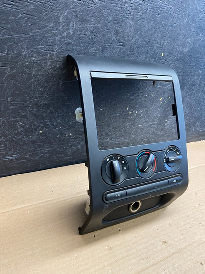 2004 to 2008 Ford F150 Radio Climate Dash Bezel Surround Black AG5151 DG1