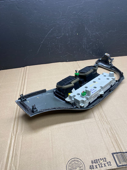 2005 to 2010 Honda Odyssey  Radio Climate Control Dash Trim Bezel ab8633 DG3
