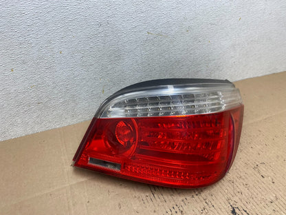 2008 2009 2010 BMW 5 525i 530i Right Passenger Rh Tail Side Light Oem L01312