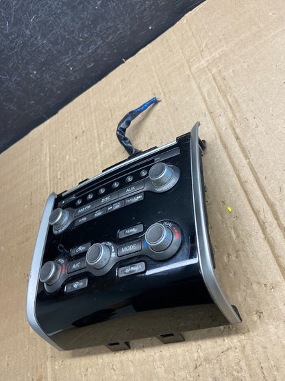 2013 to 2016 Nissan Pathfinder Radio Temperature Climate Control AE1951 DG1
