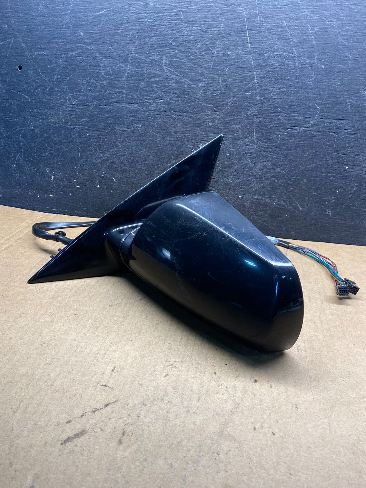 2005 to 2011 Cadillac STS Left Driver LH View Door Mirror AH7049 DW2