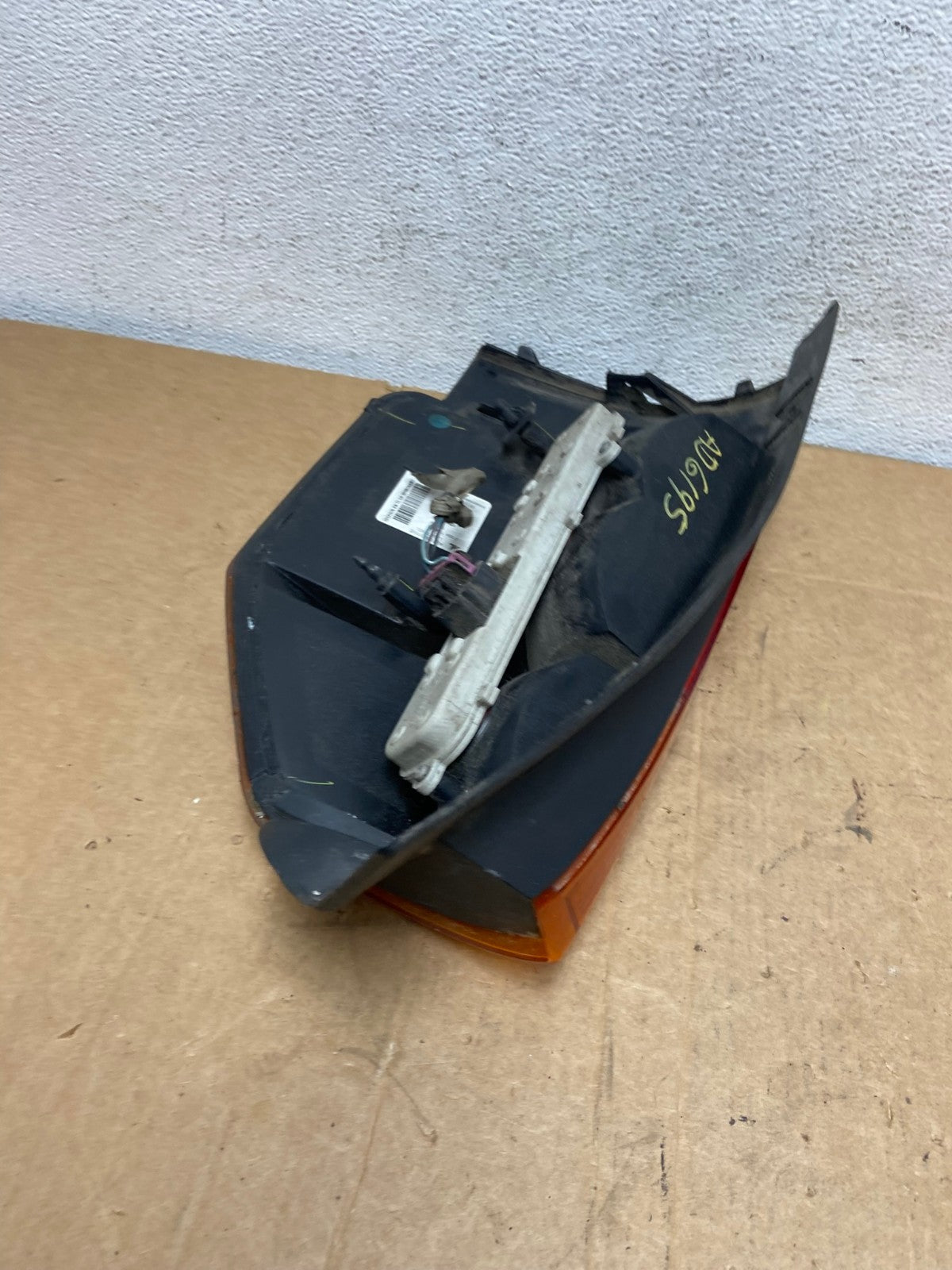 2002 to 2009 Gmc Envoy Left Driver Lh Side Tail Light AD6195 LK6