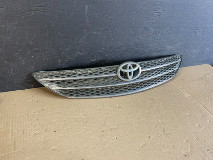 2002 2003 2004 Toyota Camry Front Upper Grill Grille AE3649 DG1