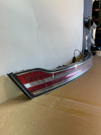 2013-2019 Lincoln MKZ Rear Center Trunk Tailgate Tail Light ag3083 DG2