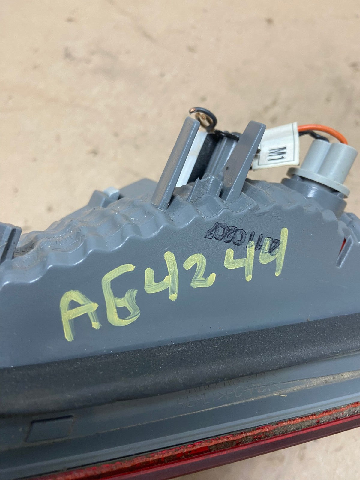 2011 2012 2013 Hyundai Elantra Inner Tail Light Right Passenger AG4244 LK7