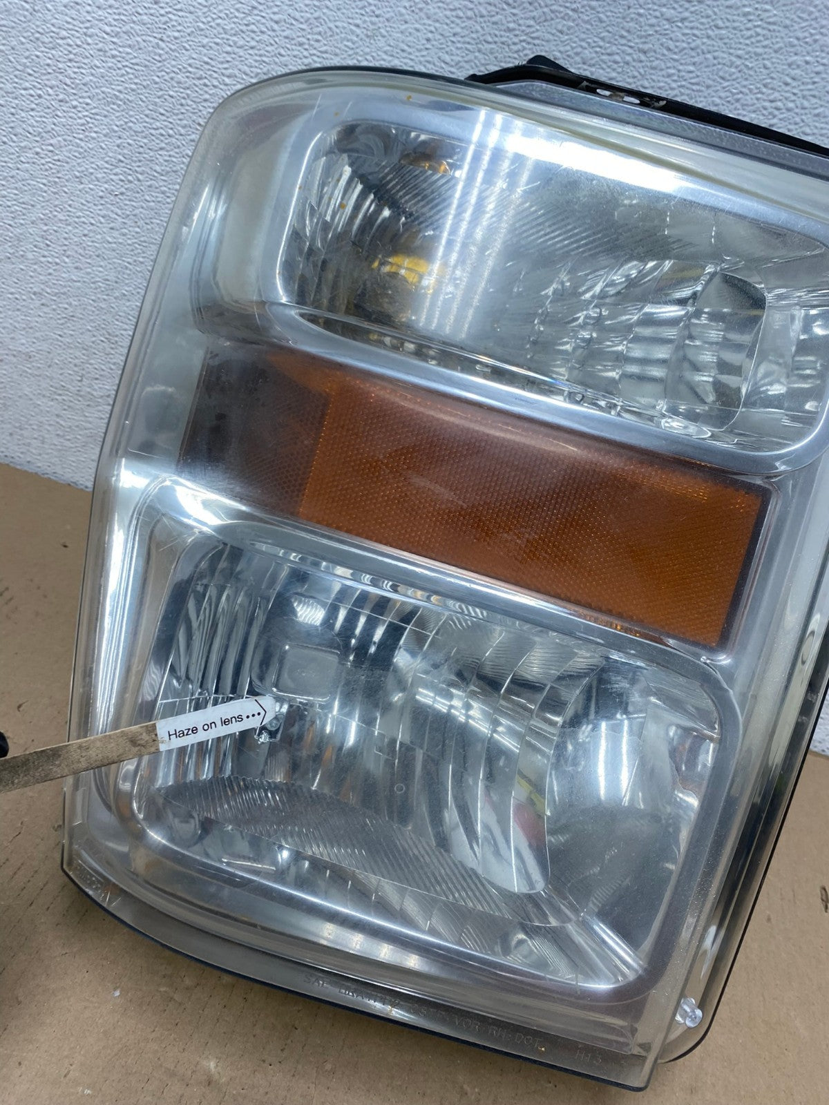 2008 to 2010 Ford F250 Super Duty Right Passenger RH side Headlight AF3048 LK5