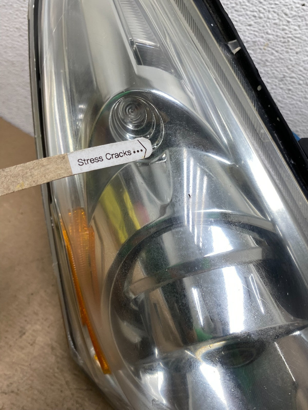 2010-2012 Infiniti G37 Right Passenger Rh Side Xenon HID Headlight AF5016 DW4