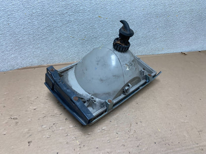 1990 to 1993 Volvo 240 Driver Left Side Headlight AB0140 DW5