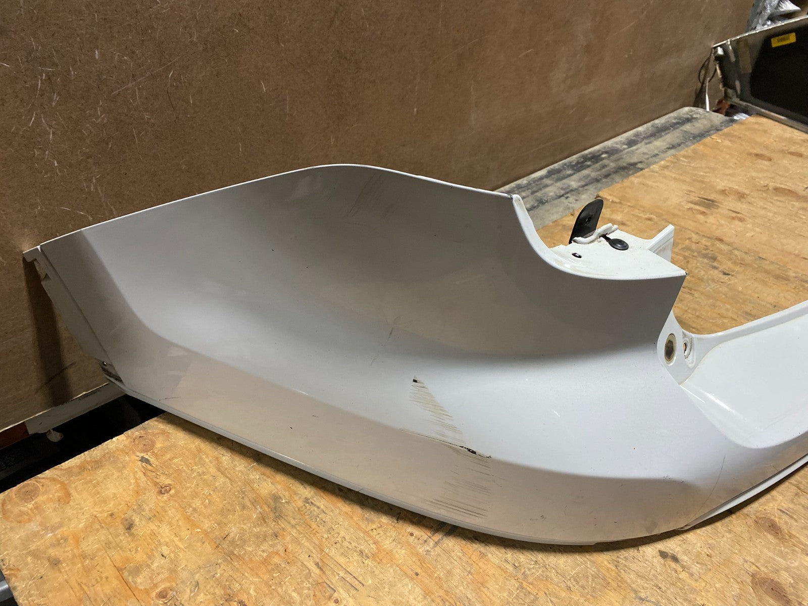 2011 to 2015 Ford Explorer Rear Upper Bumper Cover X9622 PS1