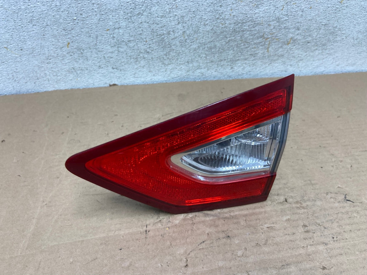 2013 to 2016 Ford Fusion Right Passenger RH Side Tail Light Inner AH9546 LK0